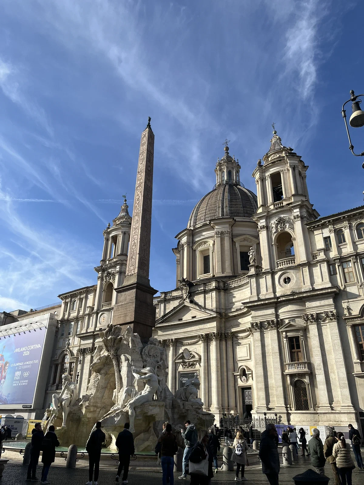 纳沃纳广场 (Piazza Navona) 的市井喧嚣 拍摄于 %!s(<nil>). 技术参数: %!s(<nil>), <nil>, f/<nil>, <nil>s, ISO <nil>